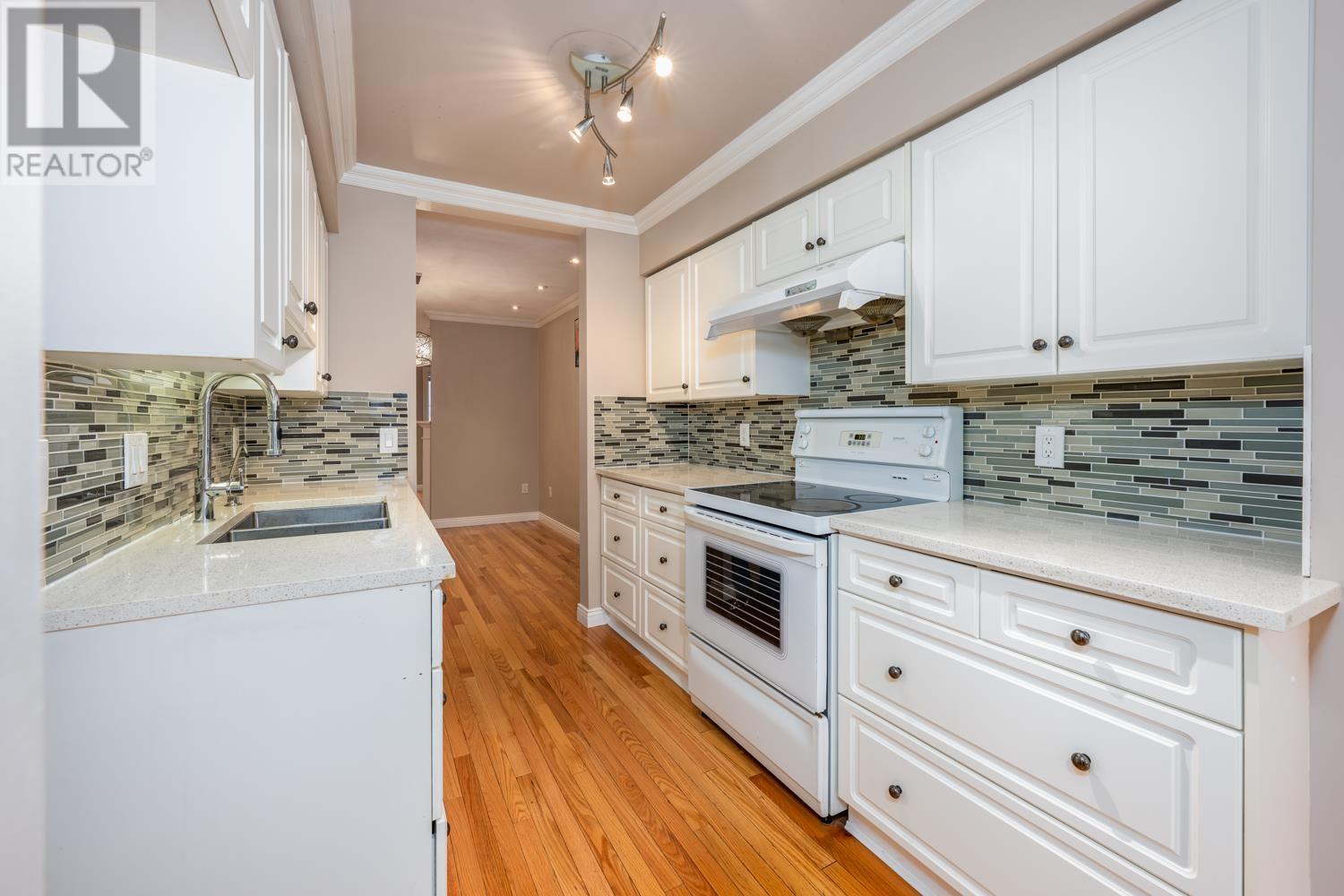 5 1200 Brunette Avenue, Coquitlam, British Columbia  V3K 1G3 - Photo 11 - R2982196