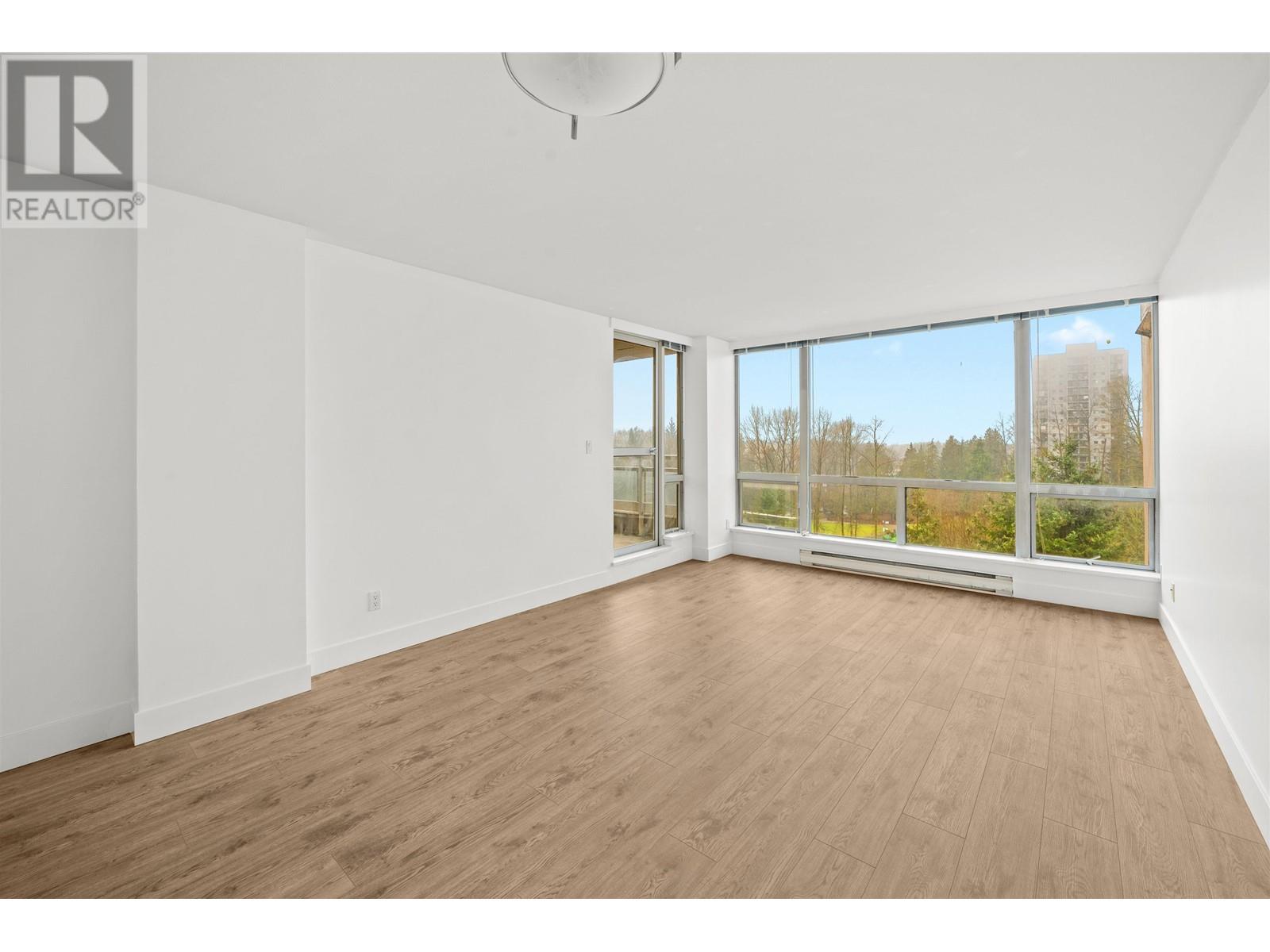 907 9623 Manchester Drive, Burnaby, British Columbia  V3N 4Y8 - Photo 10 - R2982217