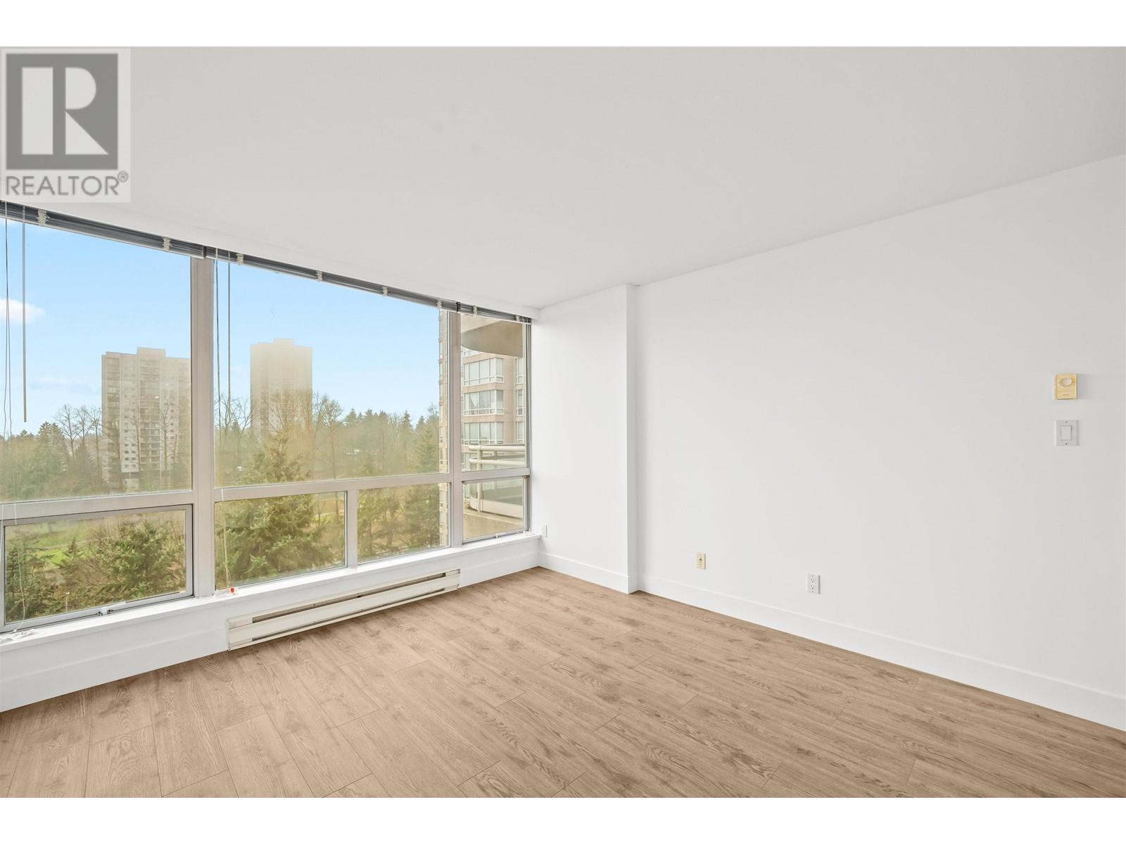 907 9623 Manchester Drive, Burnaby, British Columbia  V3N 4Y8 - Photo 14 - R2982217