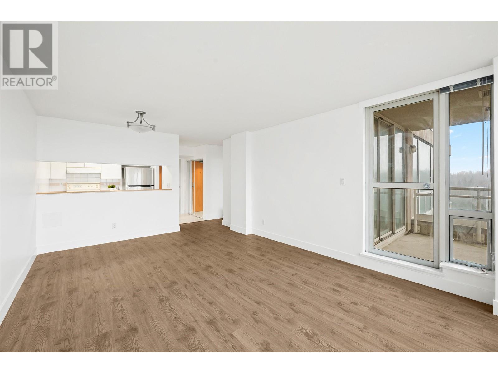907 9623 Manchester Drive, Burnaby, British Columbia  V3N 4Y8 - Photo 8 - R2982217