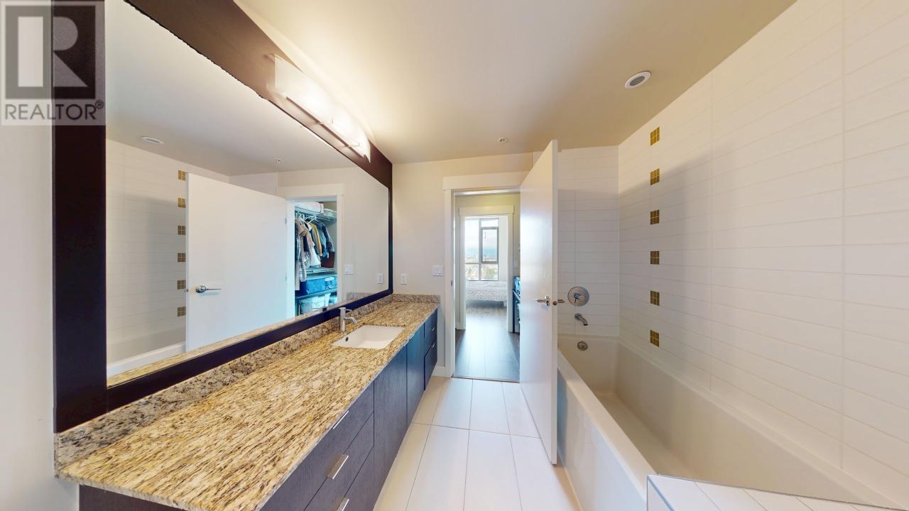 2903 7088 18th Avenue, Burnaby, British Columbia  V3N 0A2 - Photo 17 - R2982219