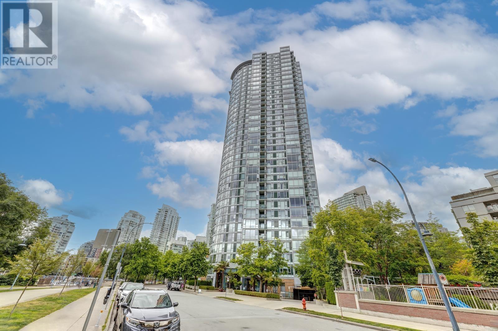2902 1033 Marinaside Crescent, Vancouver, British Columbia  V6Z 3A3 - Photo 1 - R2982223