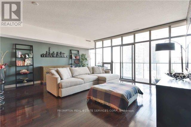 2606 - 33 Charles Street, Toronto (Church-Yonge Corridor), Ontario  M4Y 1R9 - Photo 8 - C12041833