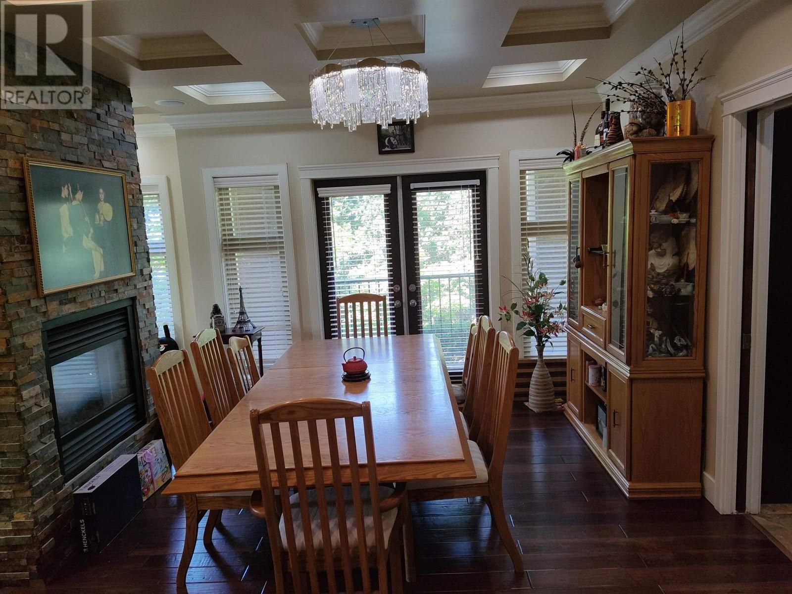 2406 Norcrest Court, Burnaby, British Columbia  V3J 1C6 - Photo 6 - R2980501
