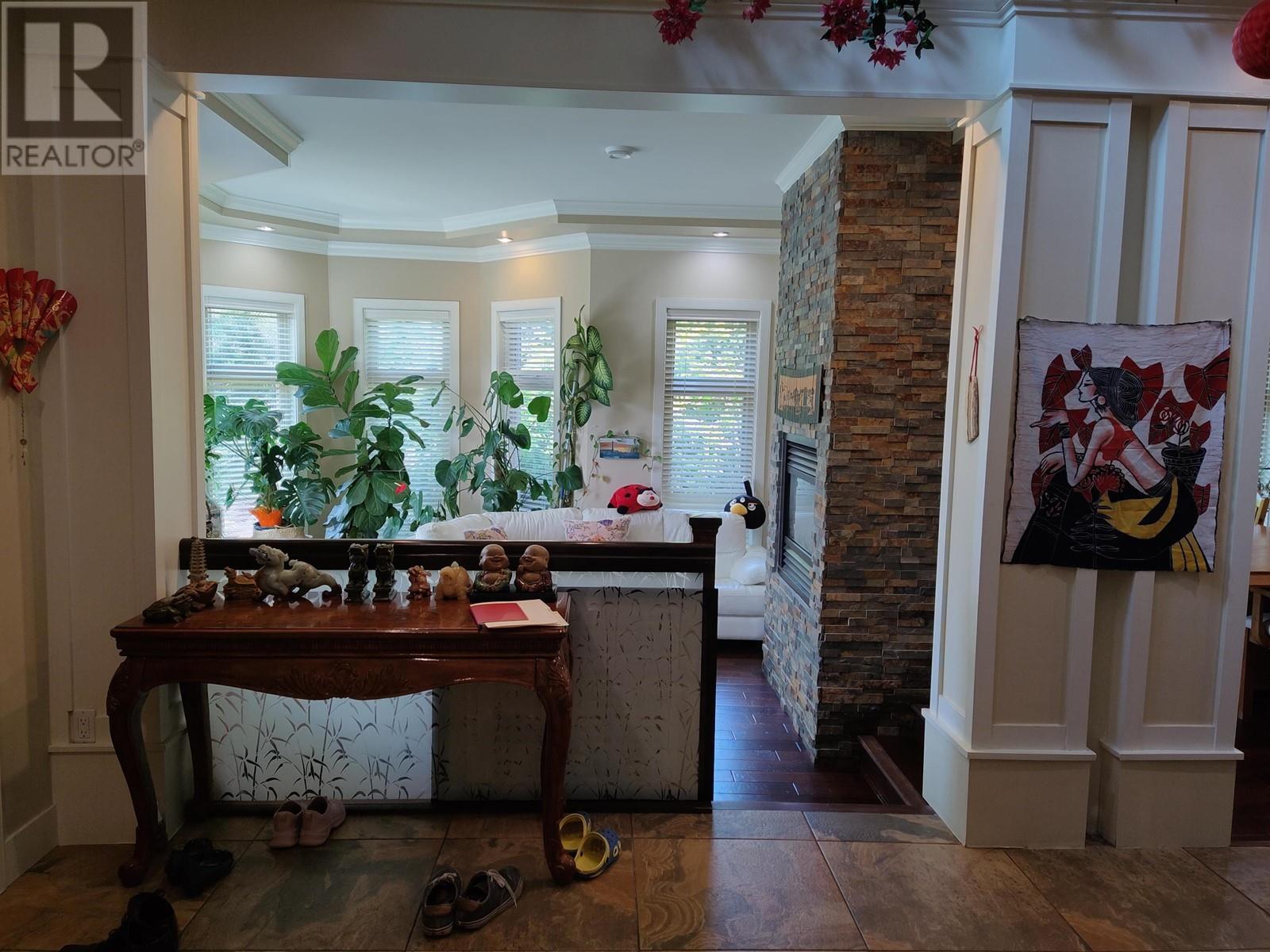 Property at 2406 NORCREST COURT image 2