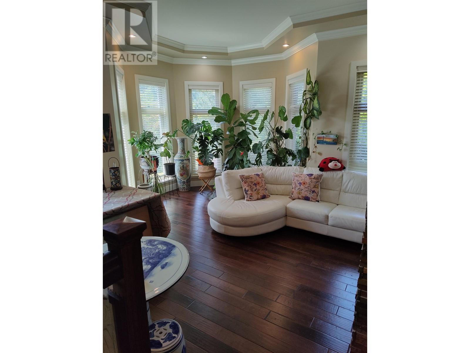 Property at 2406 NORCREST COURT image 4