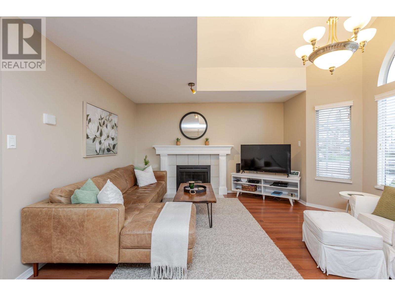Property at 1350 SUTHERLAND AVENUE image 5
