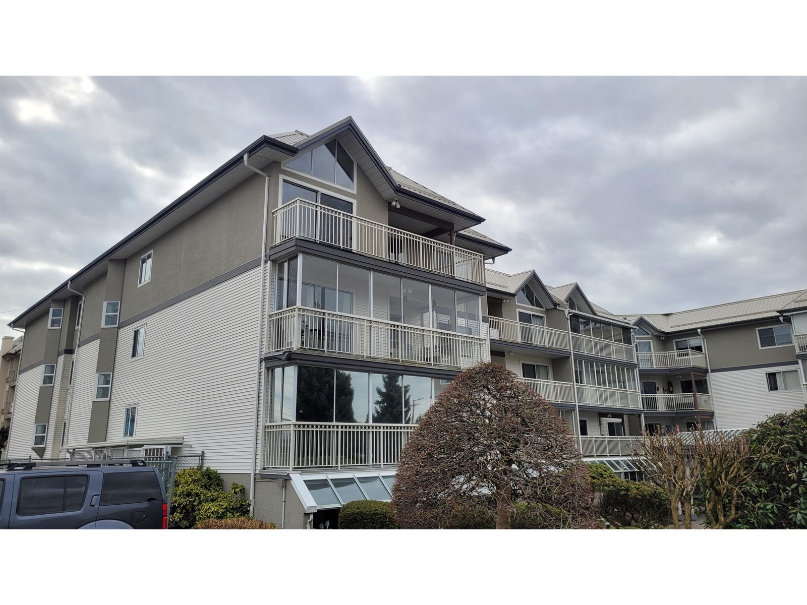 201 31930 Old Yale Road, Abbotsford, British Columbia  V2T 2C7 - Photo 5 - R2969548