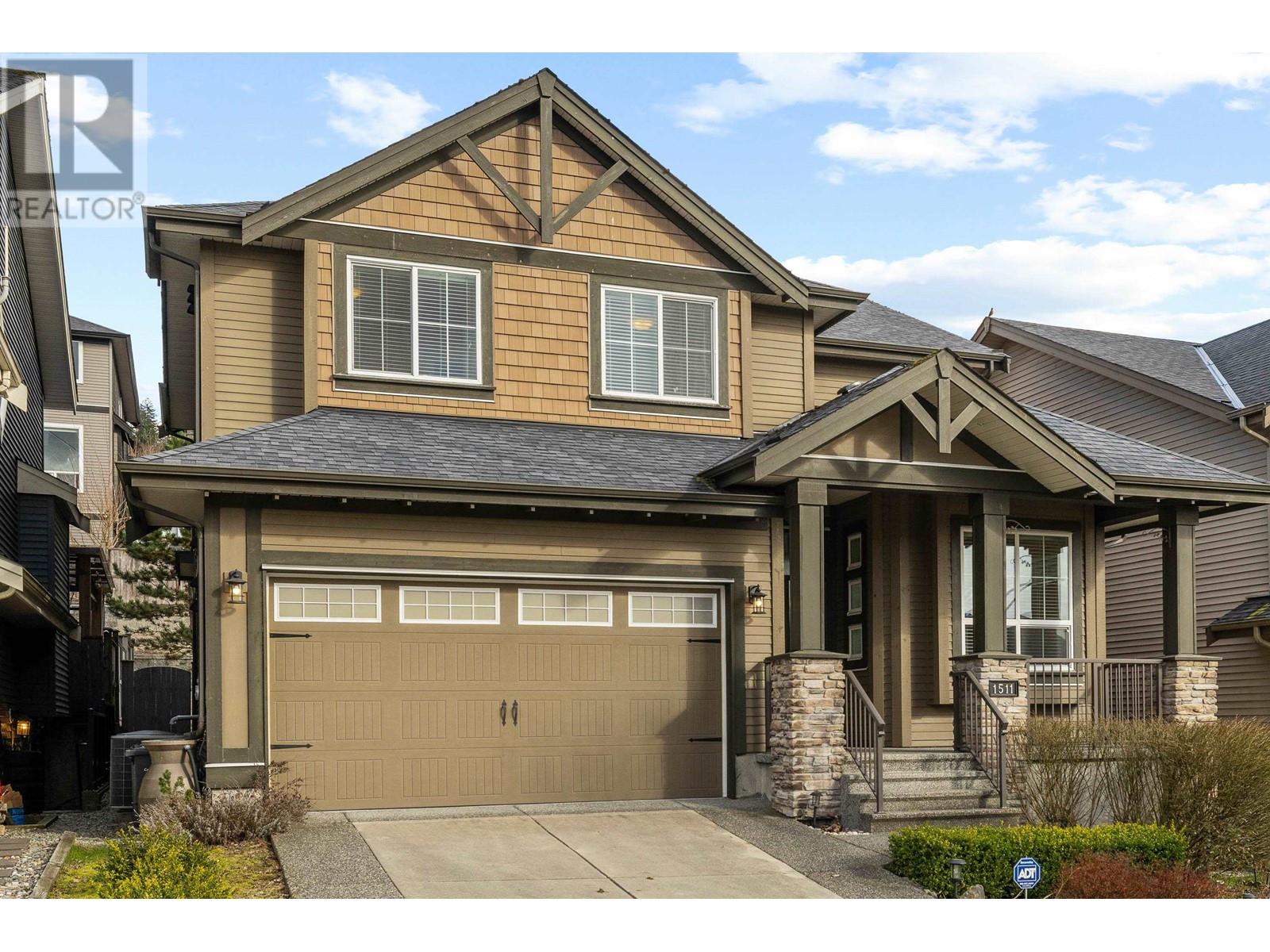 1511 Dayton Street, Coquitlam, British Columbia  V3E 0J6 - Photo 2 - R2970669