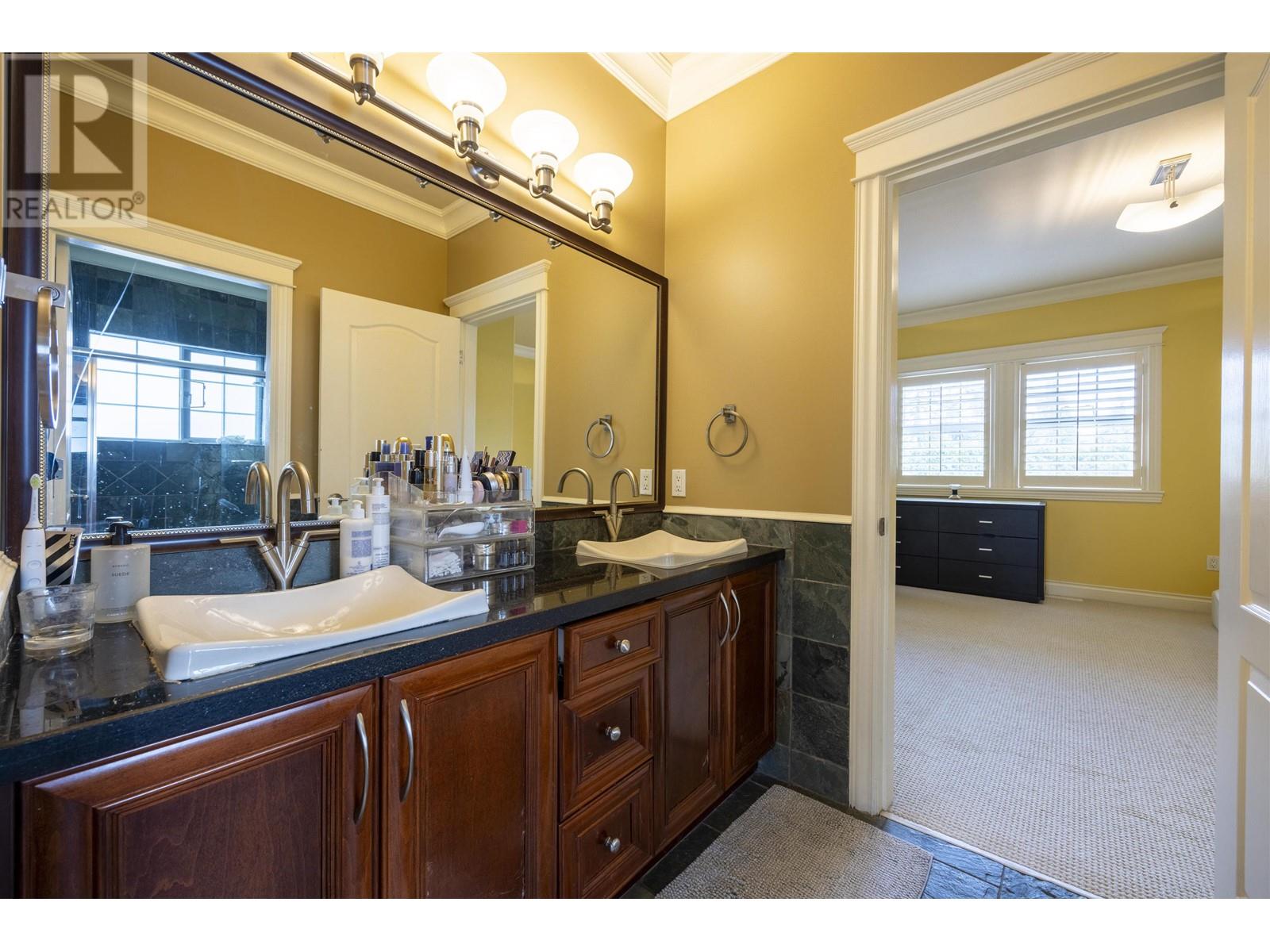 5388 Rugby Street, Burnaby, British Columbia  V5E 2N1 - Photo 24 - R2982195