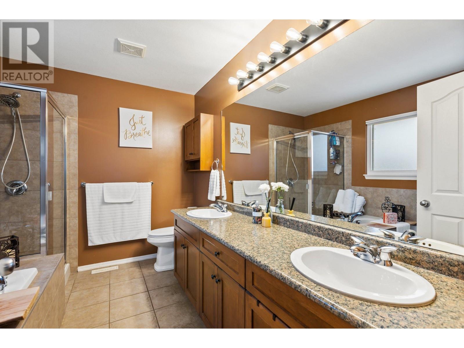 23960 Abernethy Way, Maple Ridge, British Columbia  V4R 1N2 - Photo 11 - R2981170