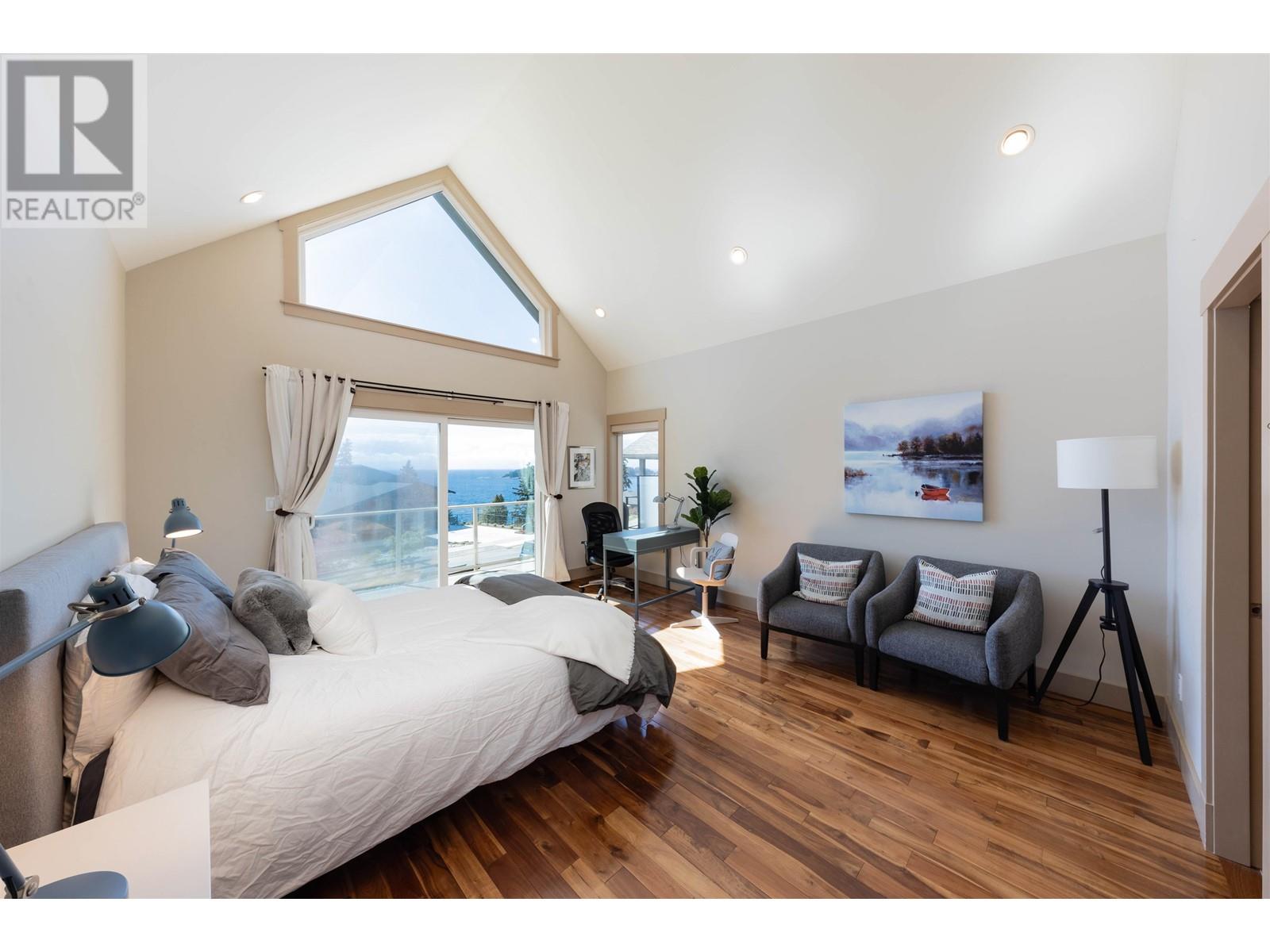 5936 Barnacle Street, Sechelt, British Columbia  V7Z 0V4 - Photo 15 - R2982141