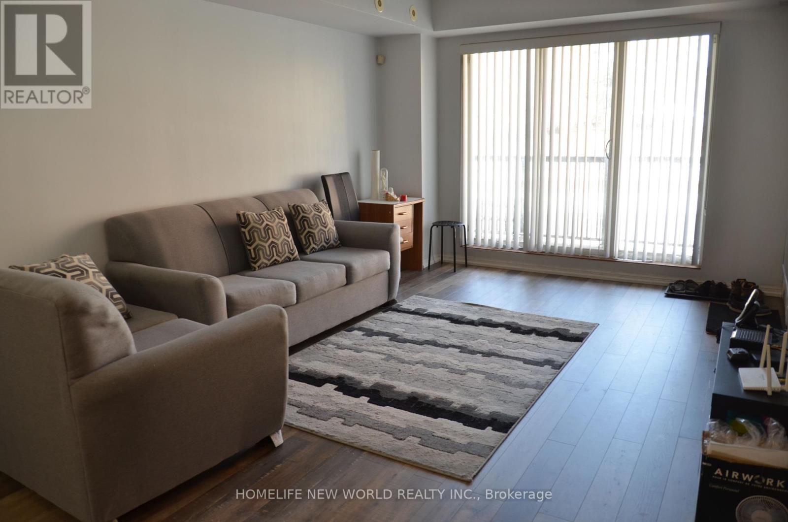 2030 - 3025 Finch Avenue W, Toronto, Ontario  M9M 0A2 - Photo 4 - W12041887