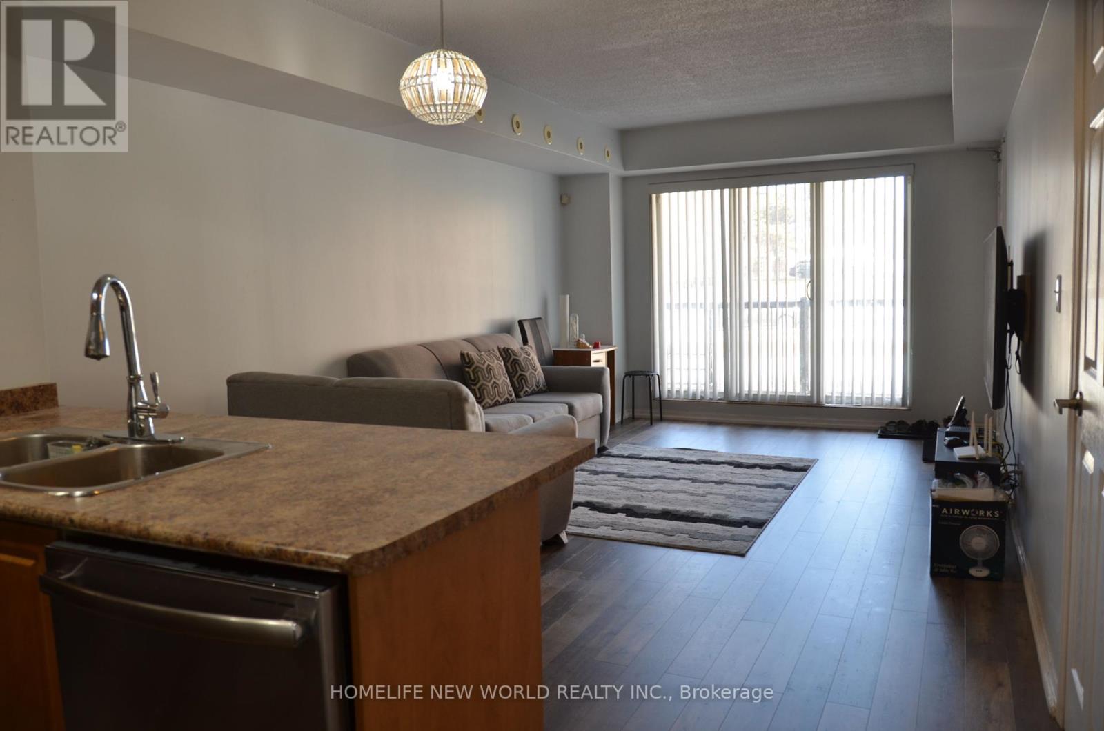 2030 - 3025 Finch Avenue W, Toronto, Ontario  M9M 0A2 - Photo 5 - W12041887