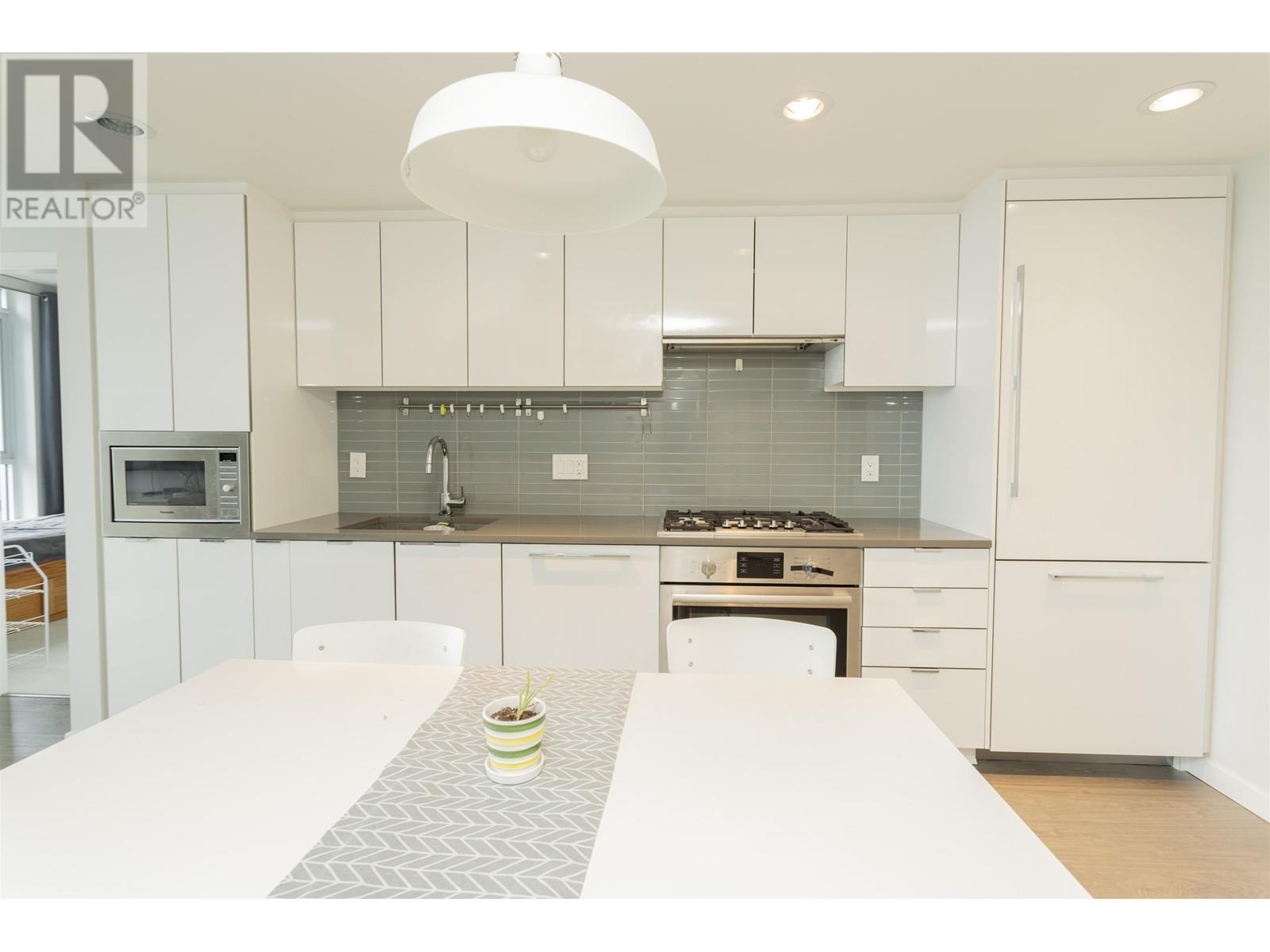 1705 3331 Brown Road, Richmond, British Columbia  V6X 0P5 - Photo 2 - R2981040