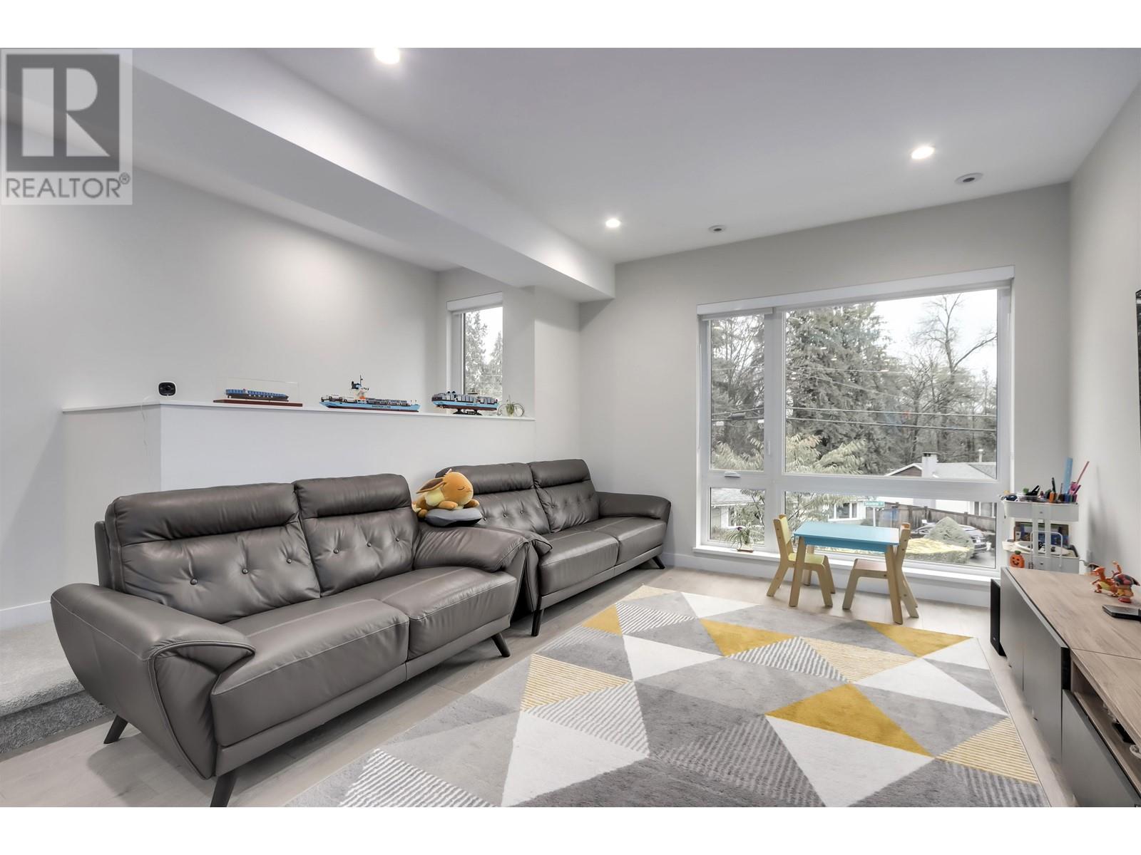 3 50 Seaview Drive, Port Moody, British Columbia  V3H 0N2 - Photo 6 - R2981939