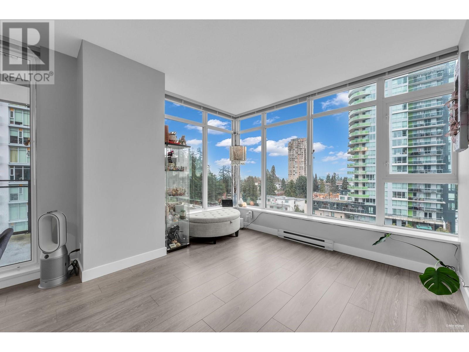 806 4900 Lennox Lane, Burnaby, British Columbia  V5H 0G9 - Photo 4 - R2981891