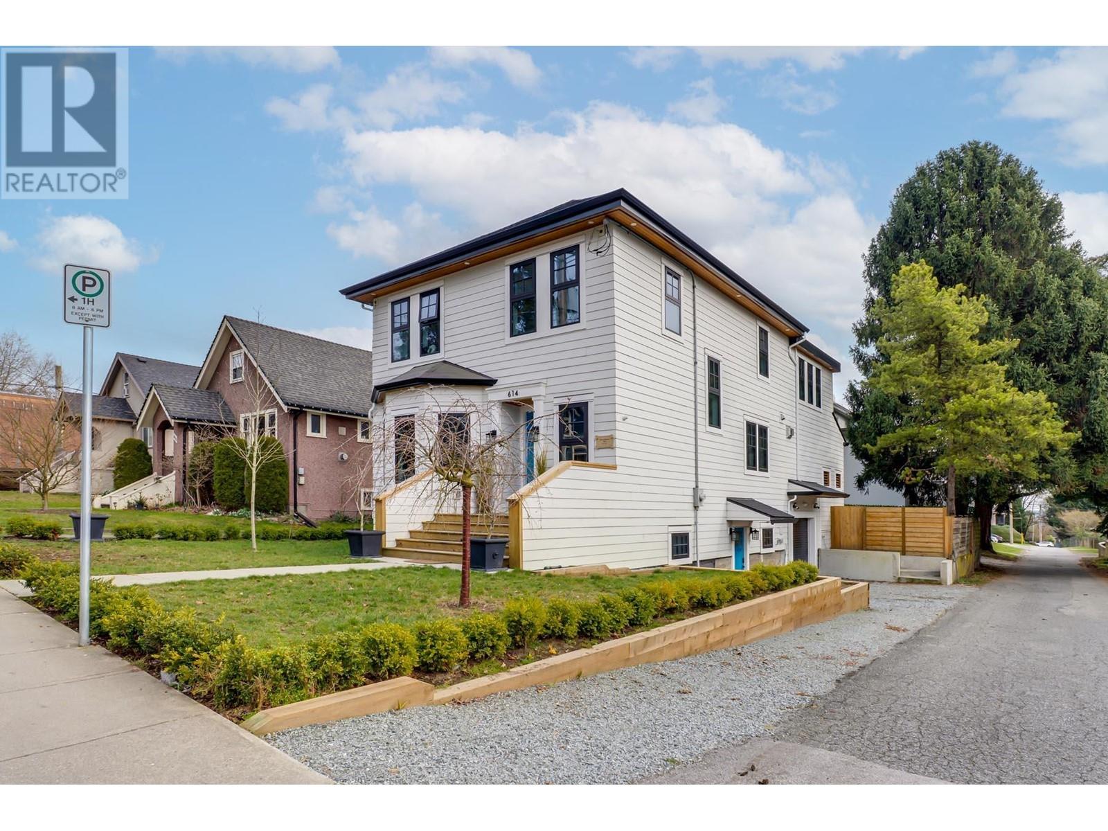 614 FOURTH AVENUE, new westminster, British Columbia