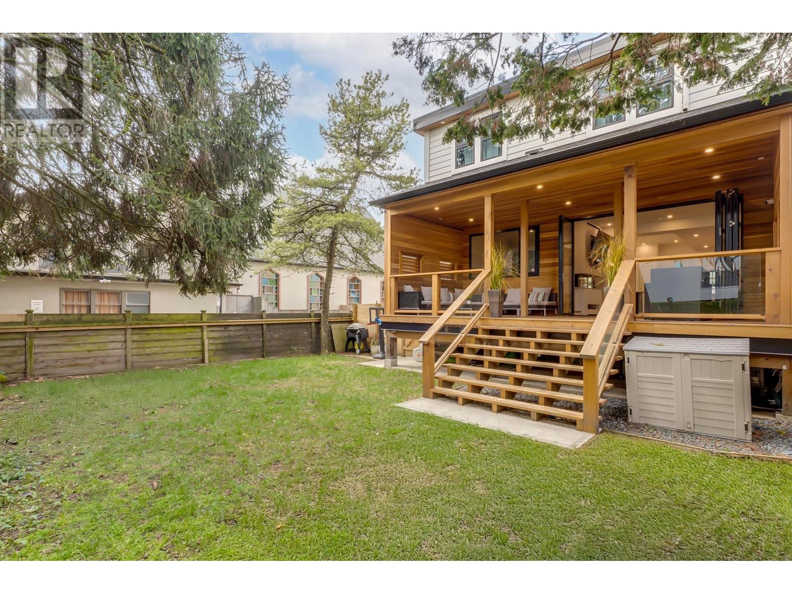614 Fourth Avenue, New Westminster, British Columbia  V3M 1S4 - Photo 10 - R2981486