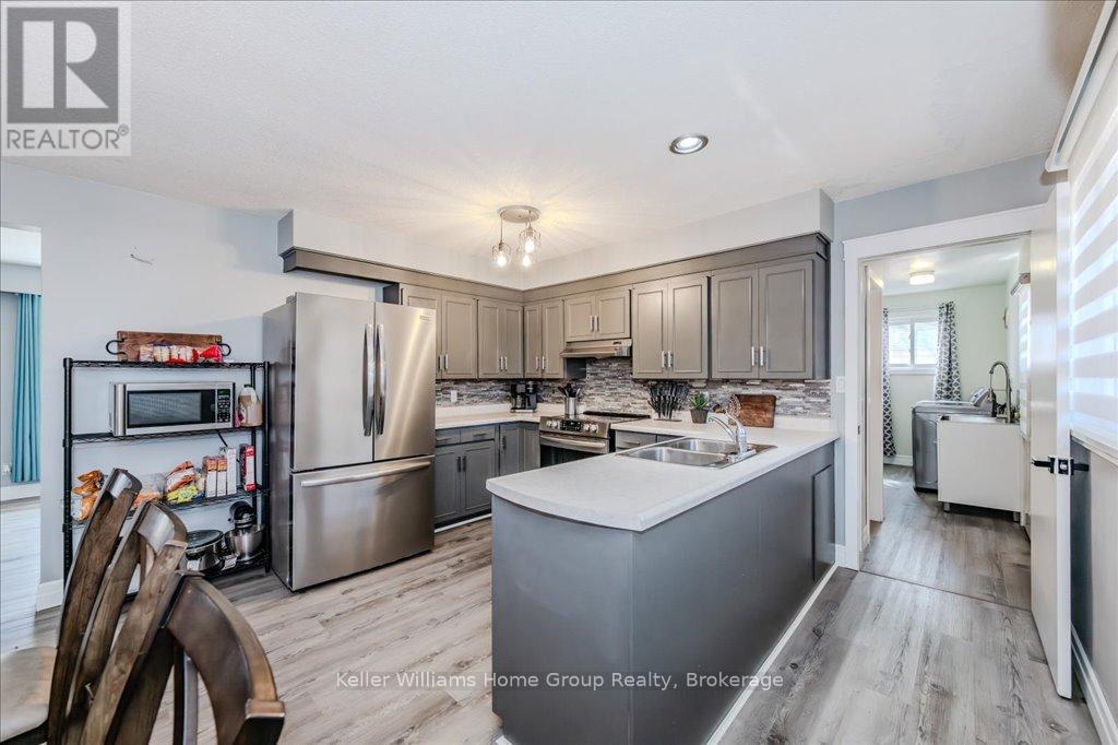 135 Lillico Avenue S, North Perth, Ontario  N4W 2L4 - Photo 7 - X12041926