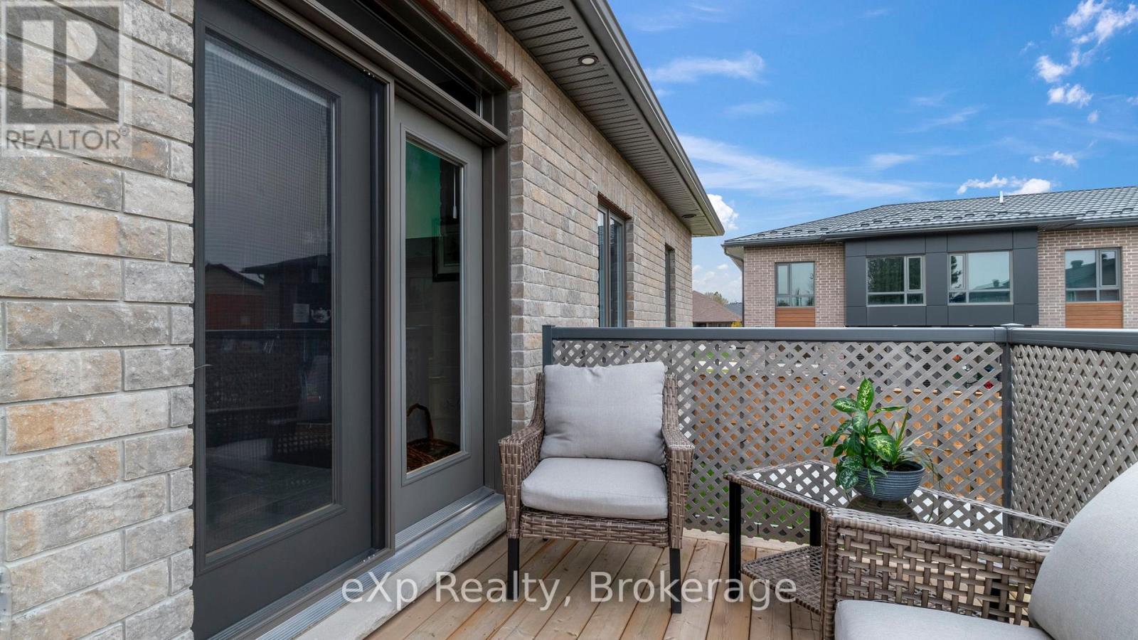127 Dougs Crescent, Wellington North, Ontario  N0G 2L4 - Photo 28 - X12041953