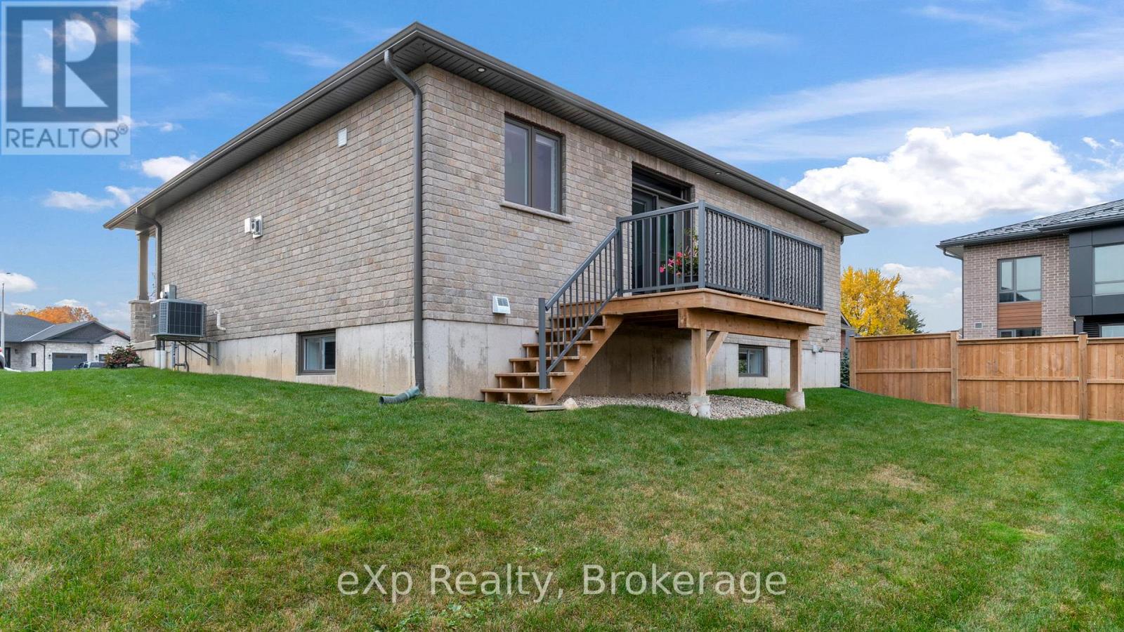 127 Dougs Crescent, Wellington North, Ontario  N0G 2L4 - Photo 29 - X12041953