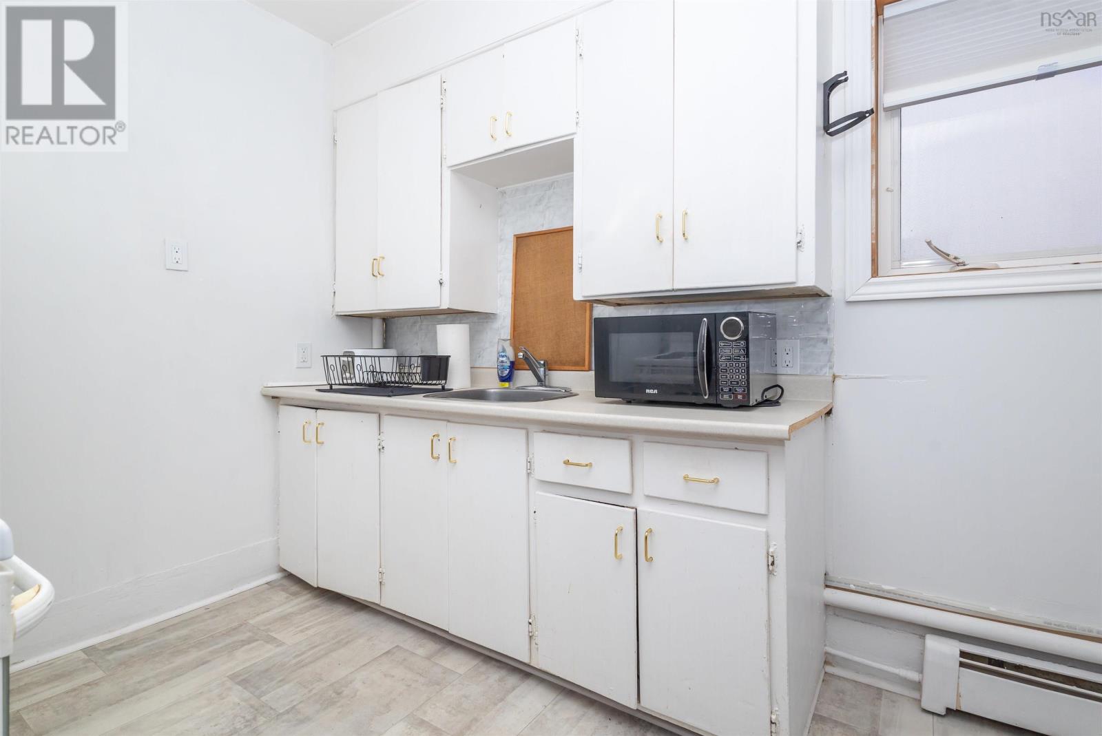 71 Catherine Street, Whitney Pier, Nova Scotia  B1N 2W2 - Photo 24 - 202505816