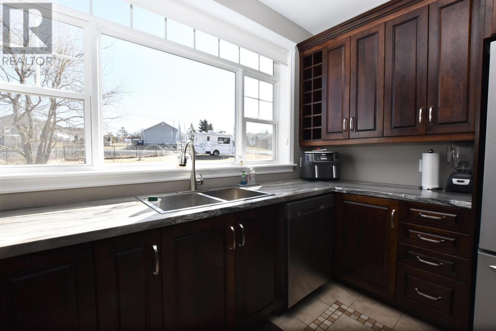 2 Windcrest Avenue, Stewiacke, Nova Scotia  B0N 2J0 - Photo 15 - 202505820