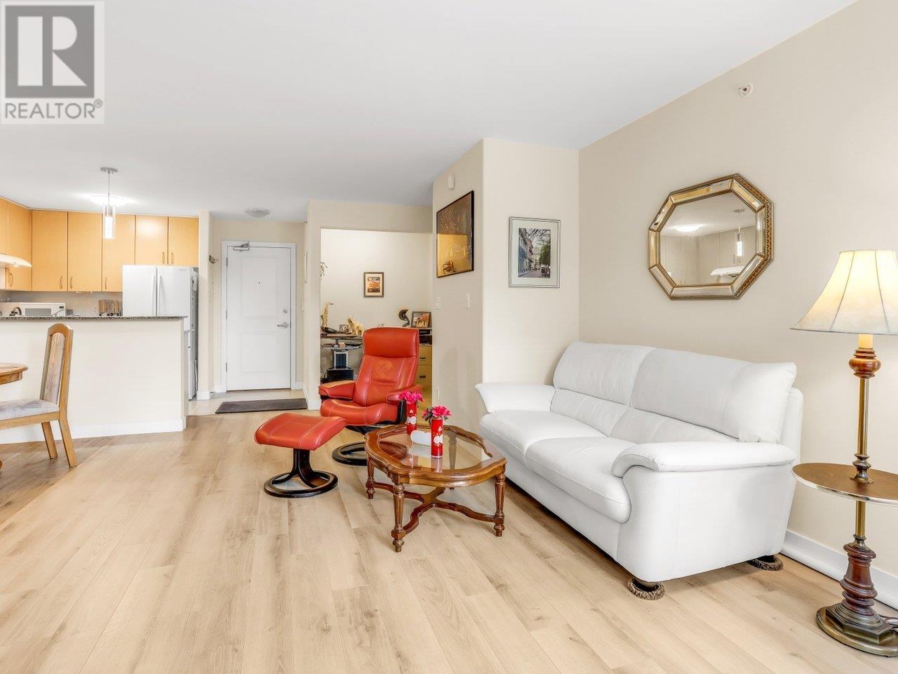 407 8460 Granville Avenue, Richmond, British Columbia  V6Y 4E7 - Photo 4 - R2981578