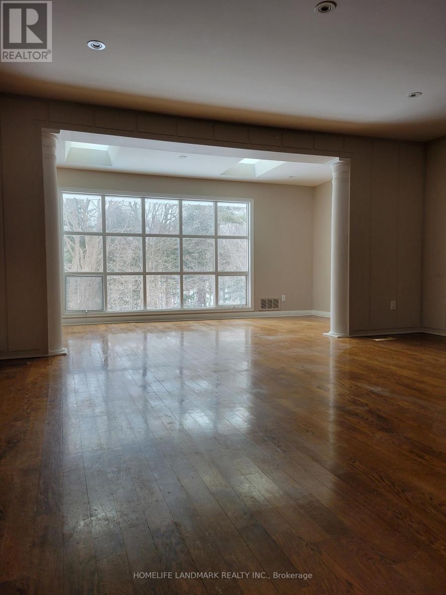 42 Saintfield Avenue, Toronto, Ontario  M3C 2M6 - Photo 11 - C11995007