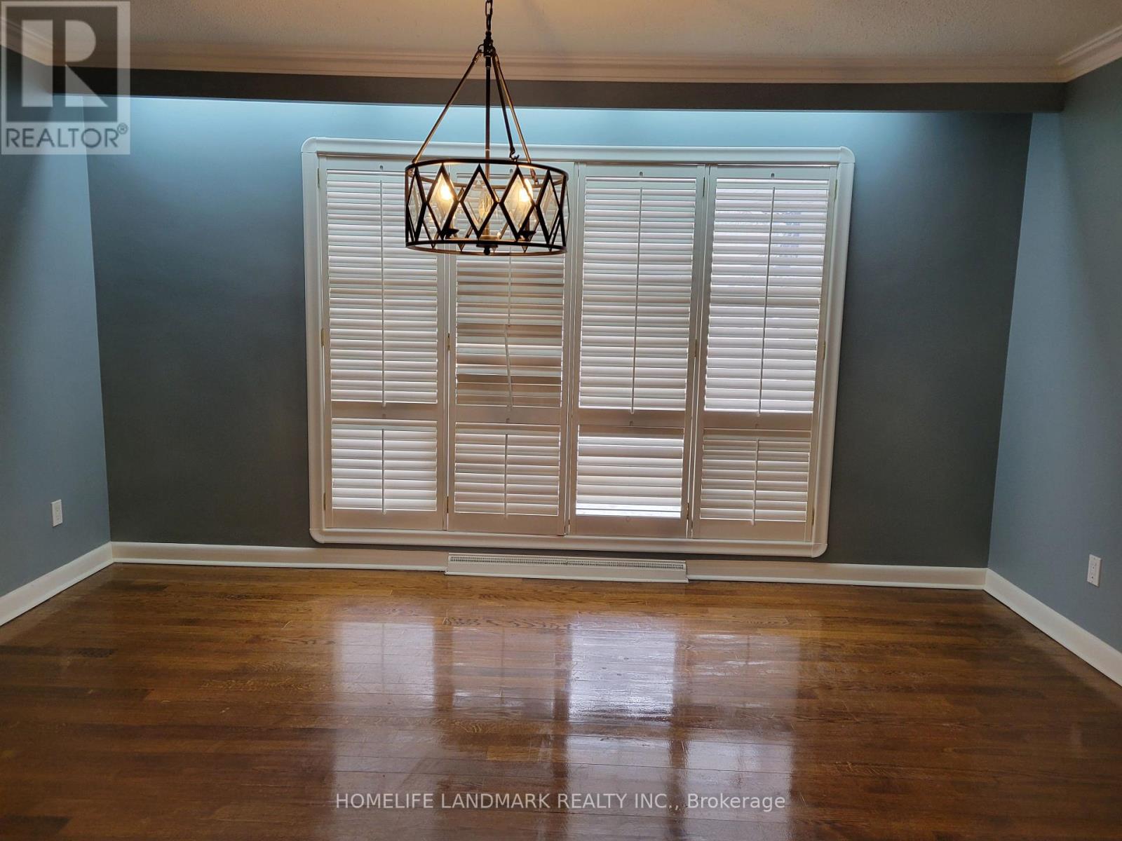 42 Saintfield Avenue, Toronto, Ontario  M3C 2M6 - Photo 12 - C11995007