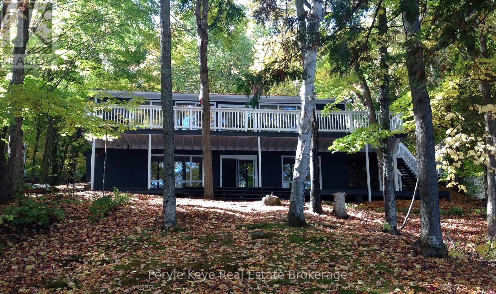 1019 Raspberry Lane, Lake Of Bays, Ontario  P0A 1H0 - Photo 10 - X12041973