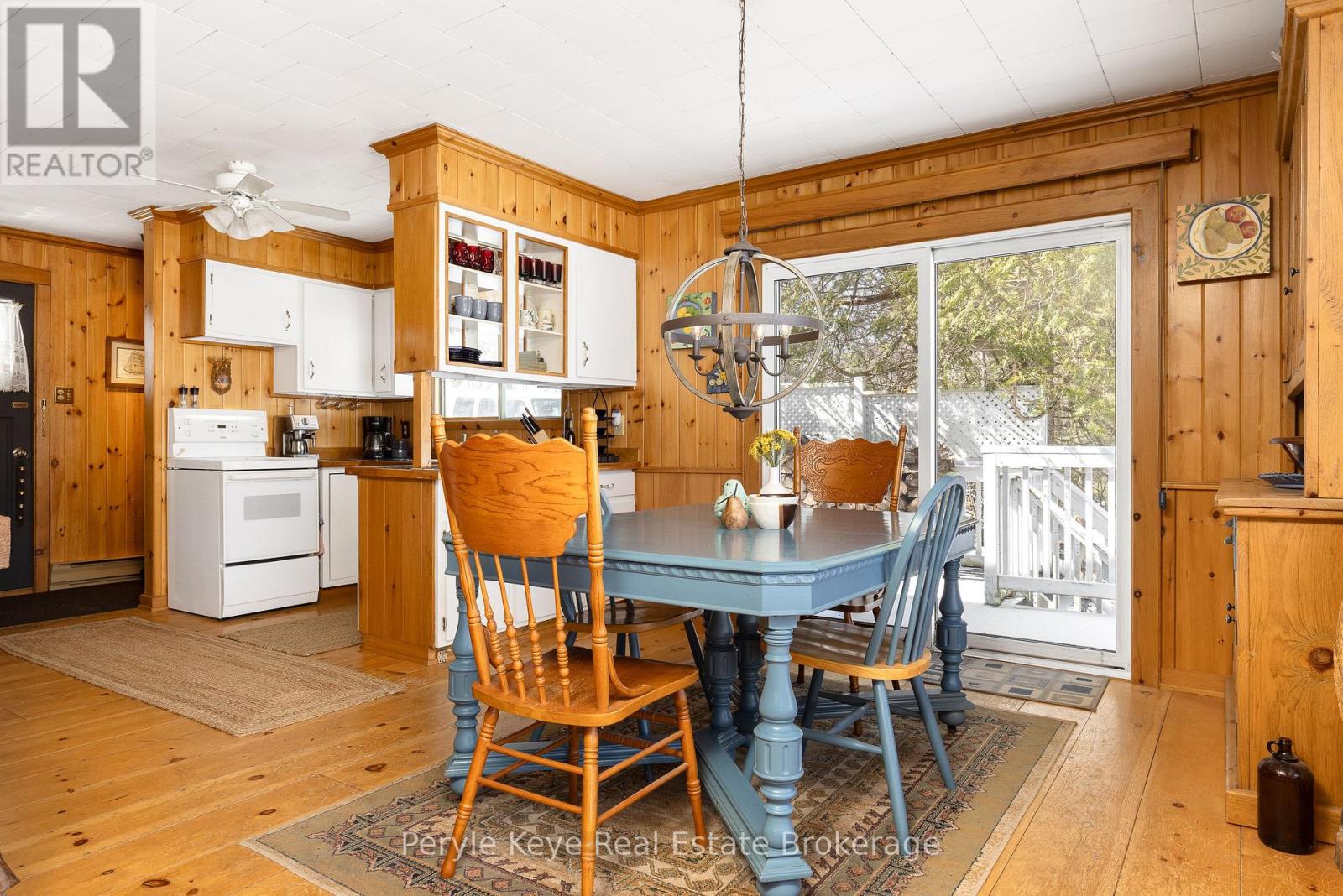 1019 Raspberry Lane, Lake Of Bays, Ontario  P0A 1H0 - Photo 17 - X12041973