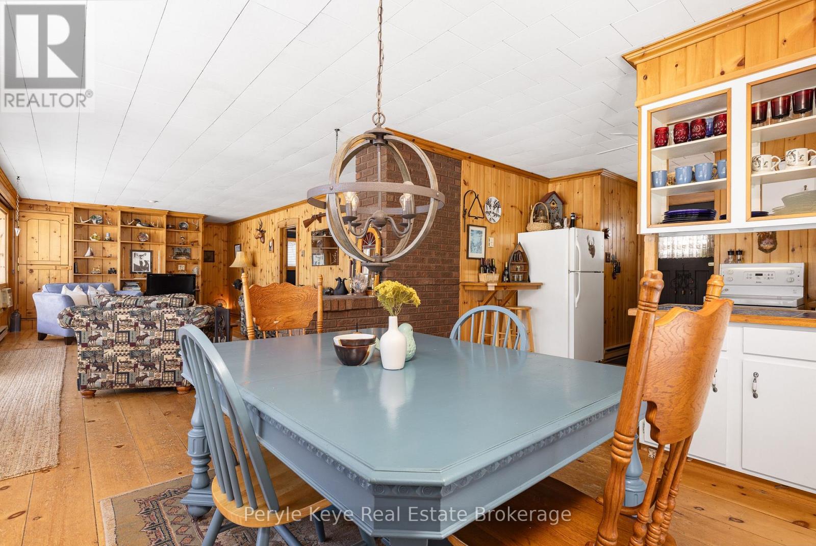 1019 Raspberry Lane, Lake Of Bays, Ontario  P0A 1H0 - Photo 21 - X12041973