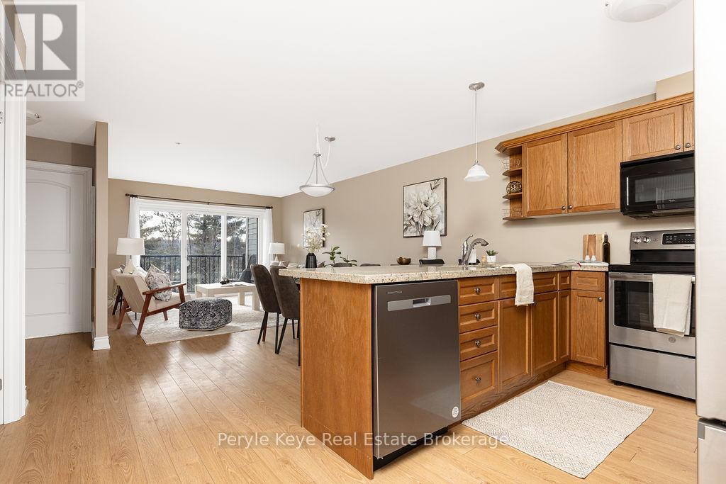 Gl6 - 10b Kimberley Avenue, Bracebridge, Ontario  P1L 0A6 - Photo 12 - X12041993