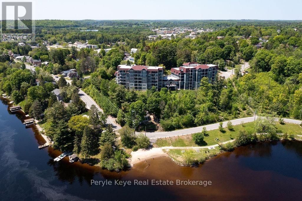 Gl6 - 10b Kimberley Avenue, Bracebridge, Ontario  P1L 0A6 - Photo 5 - X12041993