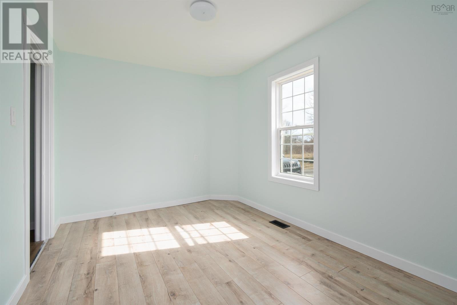 83 Borden Street, Glace Bay, Nova Scotia  B1A 1Y5 - Photo 10 - 202505822