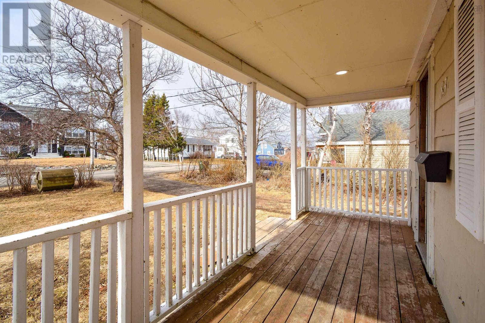 83 Borden Street, Glace Bay, Nova Scotia  B1A 1Y5 - Photo 3 - 202505822