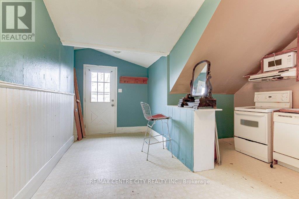 781 Dufferin Avenue, London East, Ontario  N5W 3J9 - Photo 11 - X11947261