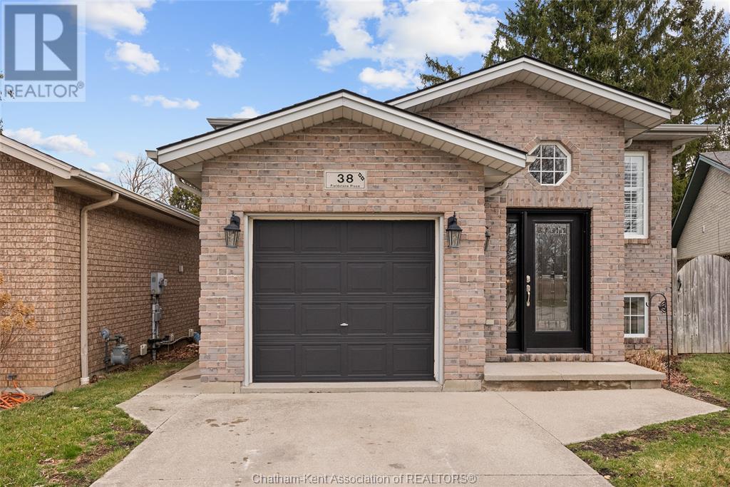 Property at 38 FIELDSTONE PLACE image 2