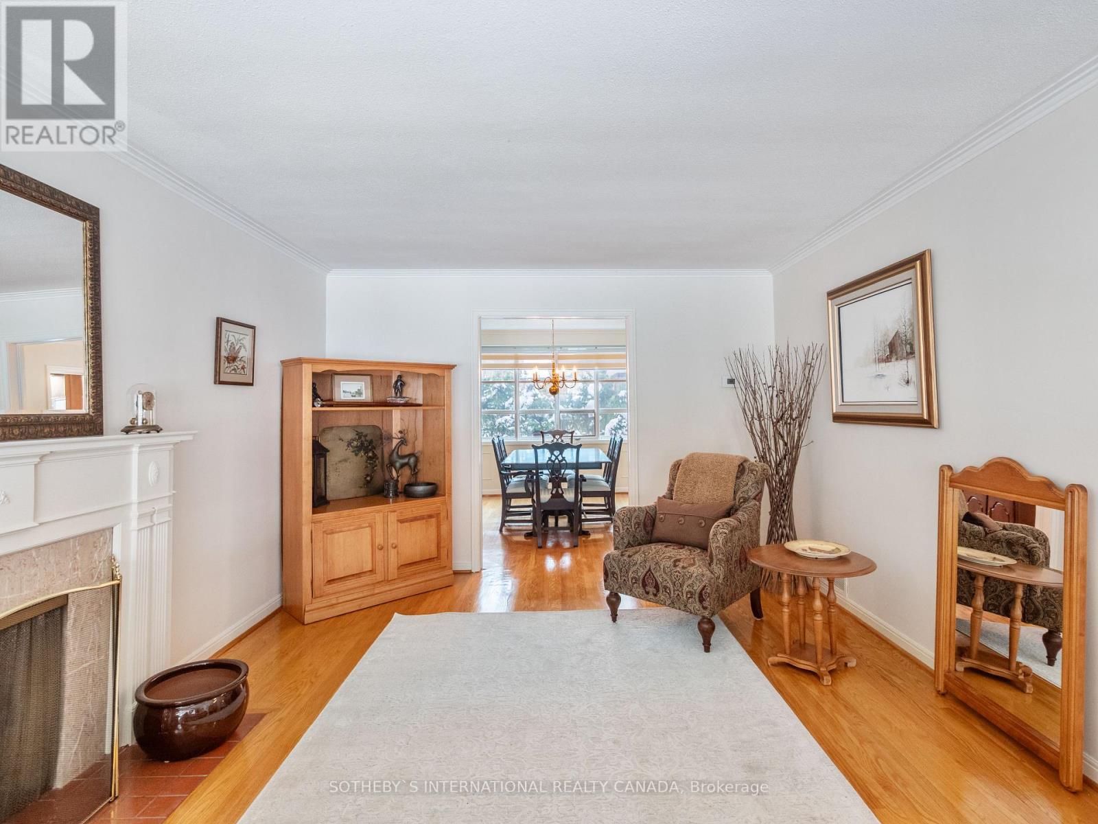 Property at 1601 CALUMET PLACE image 5