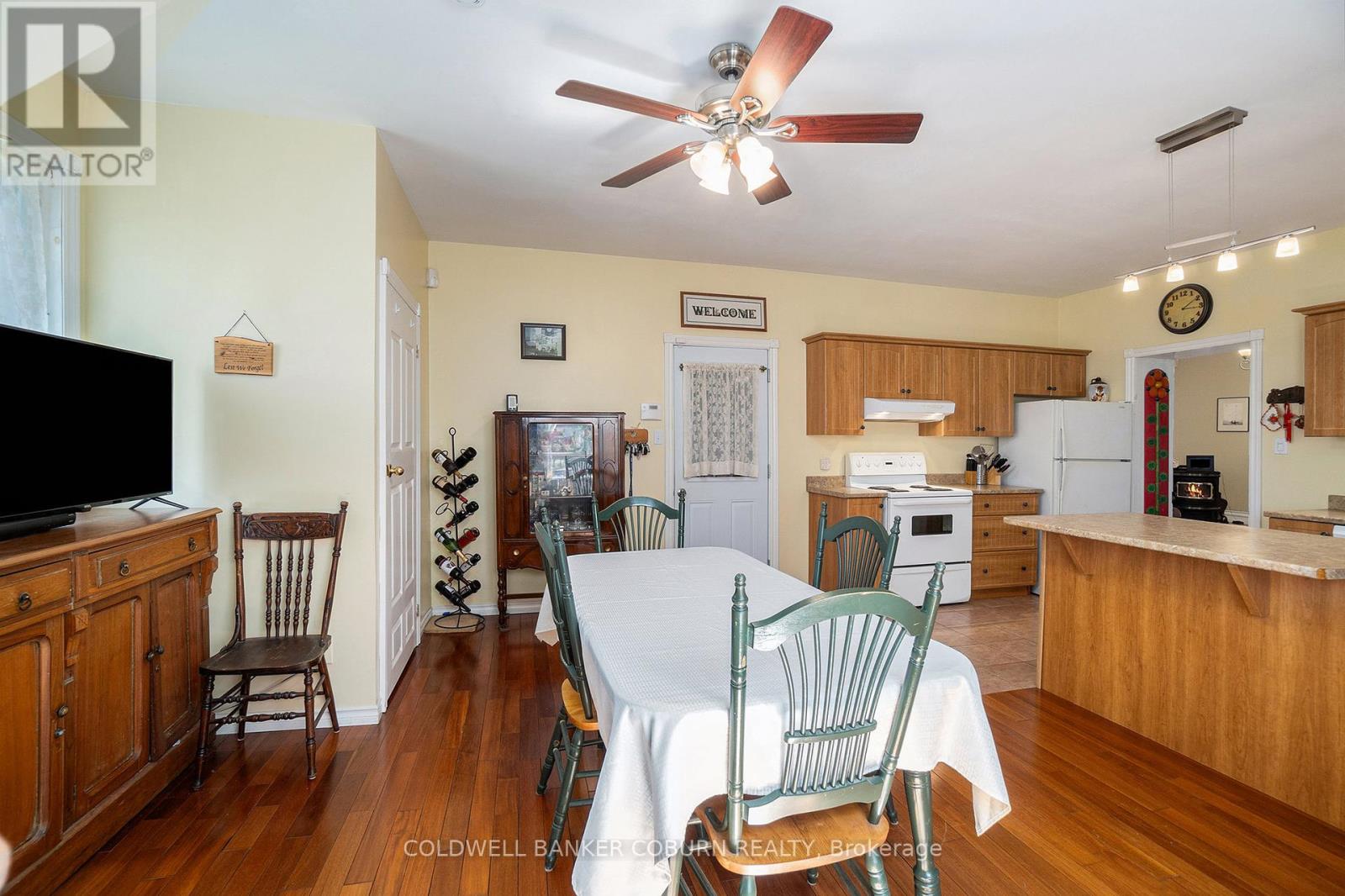 2327 Hwy 31 Highway, North Dundas, Ontario  K0C 2K0 - Photo 11 - X12042040