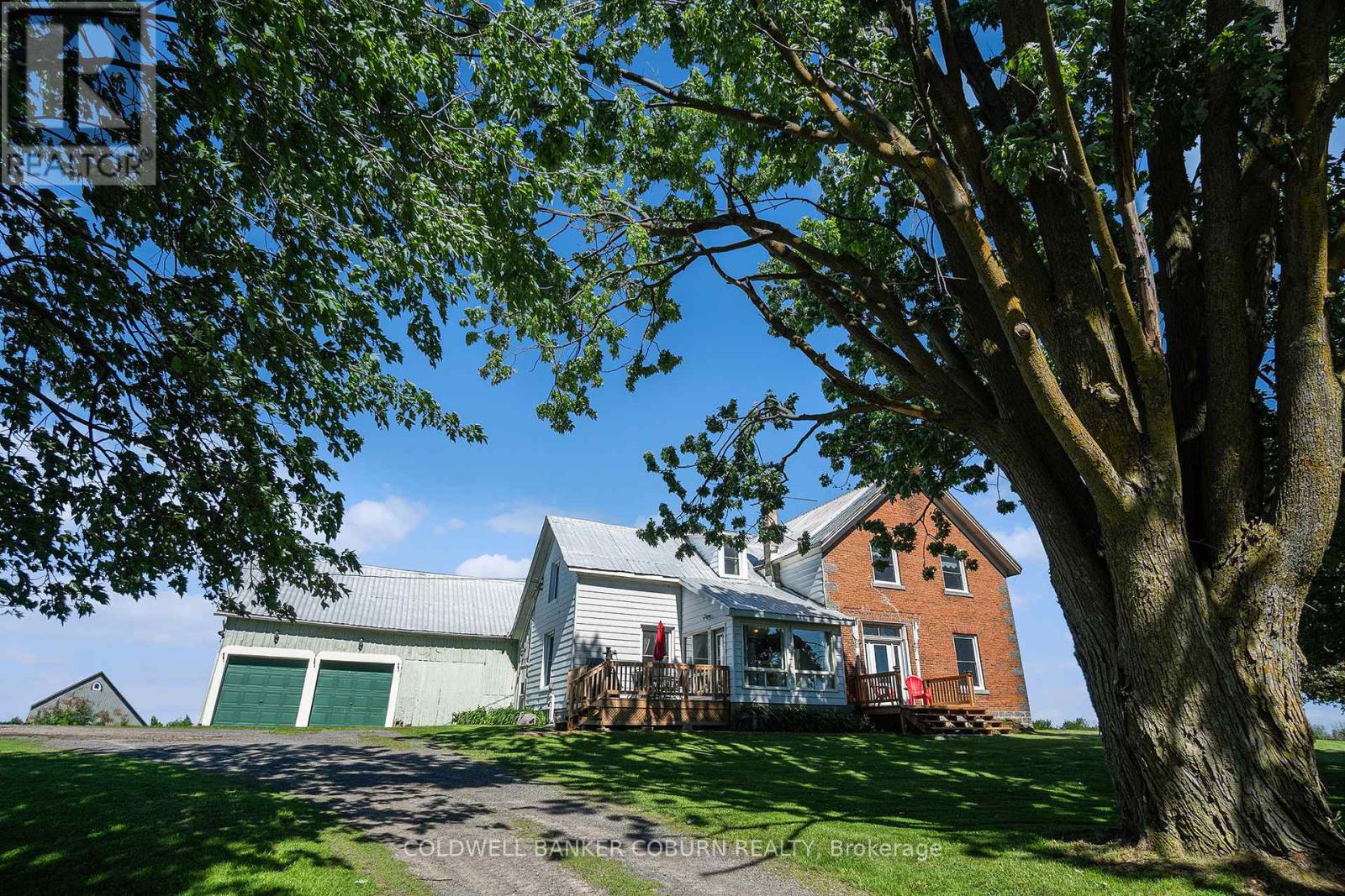 2327 Hwy 31 Highway, North Dundas, Ontario  K0C 2K0 - Photo 2 - X12042040