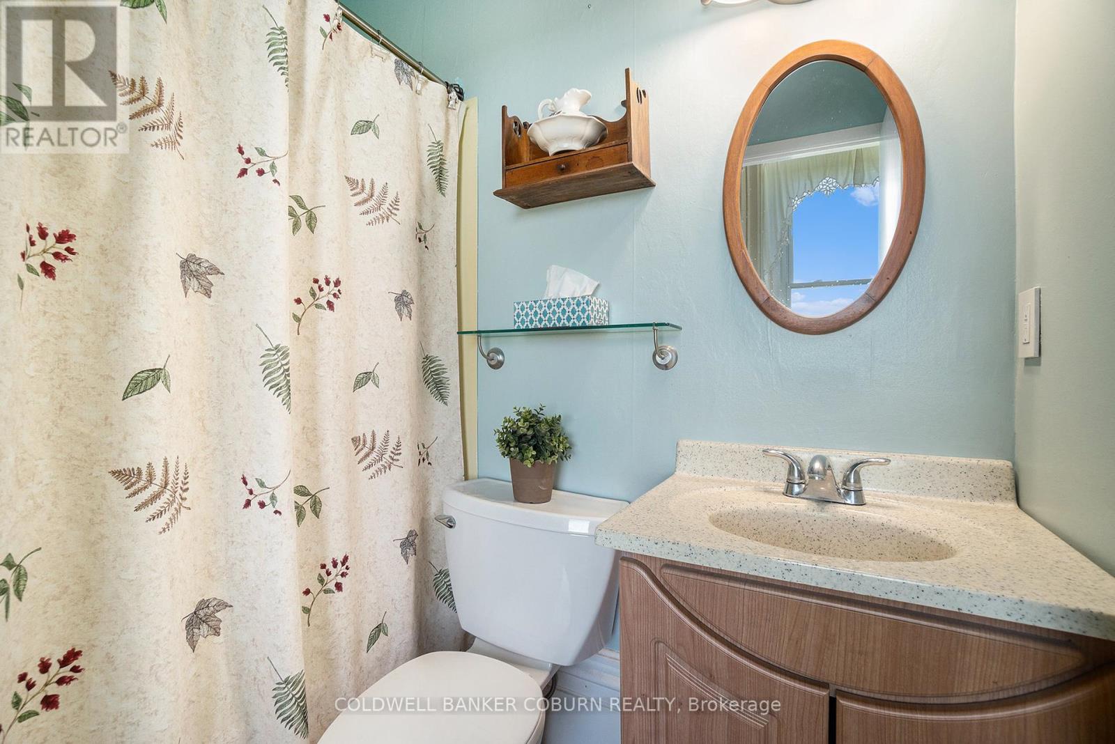 2327 Hwy 31 Highway, North Dundas, Ontario  K0C 2K0 - Photo 27 - X12042040