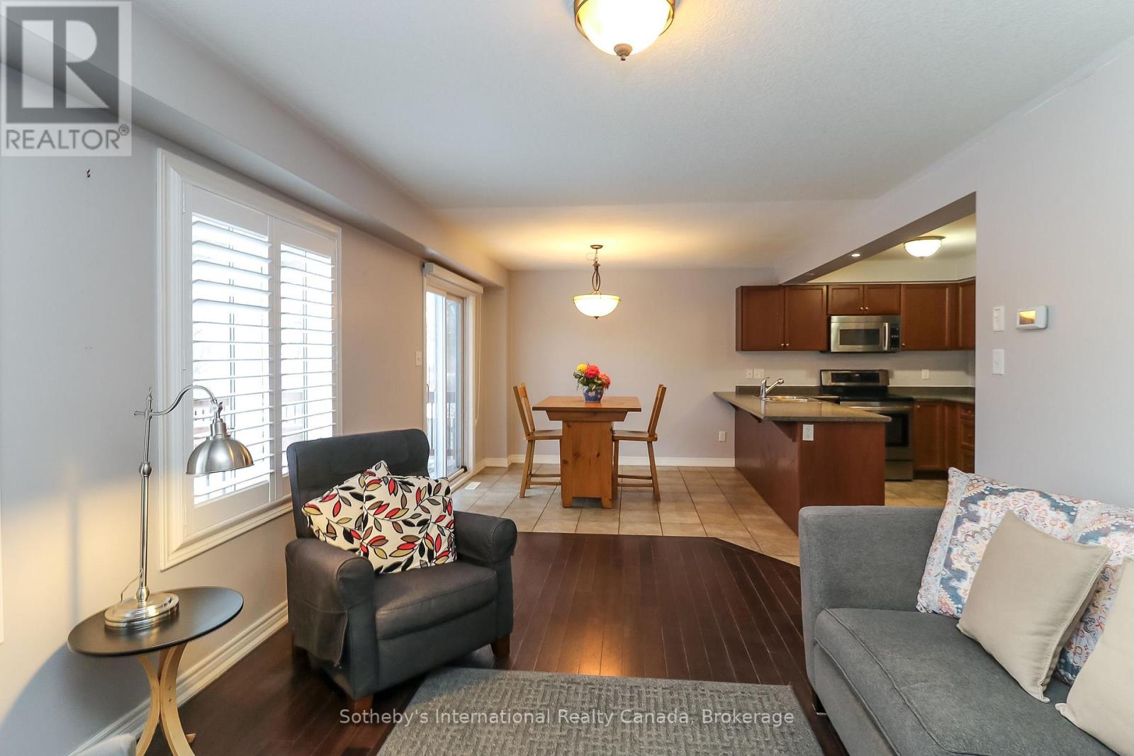 16 Nottawa Road, Wasaga Beach, Ontario  L9Y 2Y6 - Photo 17 - S12042037