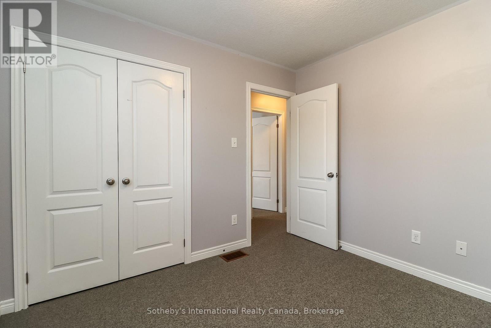 16 Nottawa Road, Wasaga Beach, Ontario  L9Y 2Y6 - Photo 28 - S12042037