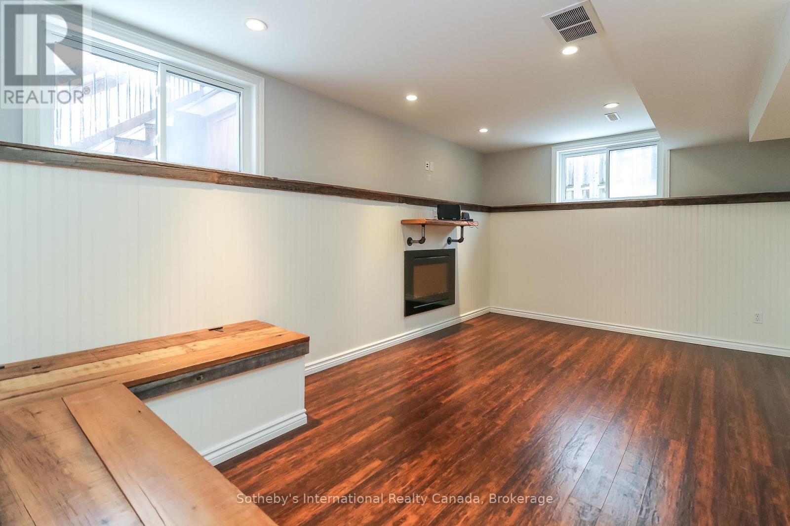 16 Nottawa Road, Wasaga Beach, Ontario  L9Y 2Y6 - Photo 36 - S12042037