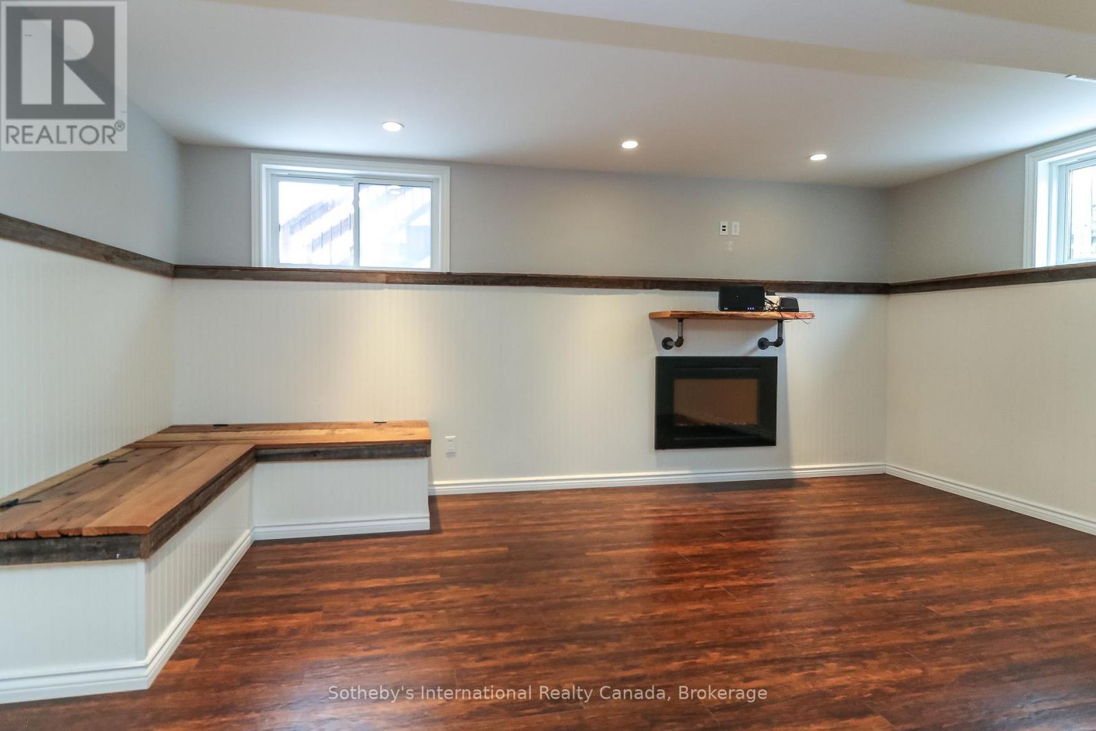 16 Nottawa Road, Wasaga Beach, Ontario  L9Y 2Y6 - Photo 37 - S12042037