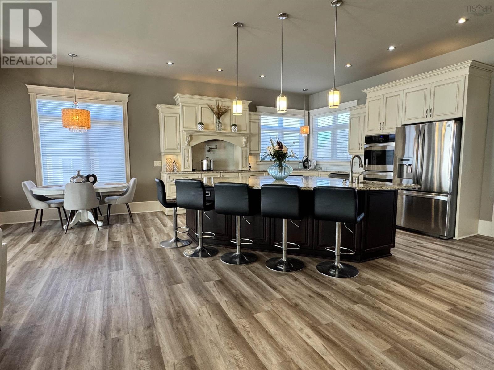 42 Canso Drive, Sydney, Nova Scotia  B1P 7E5 - Photo 3 - 202505823