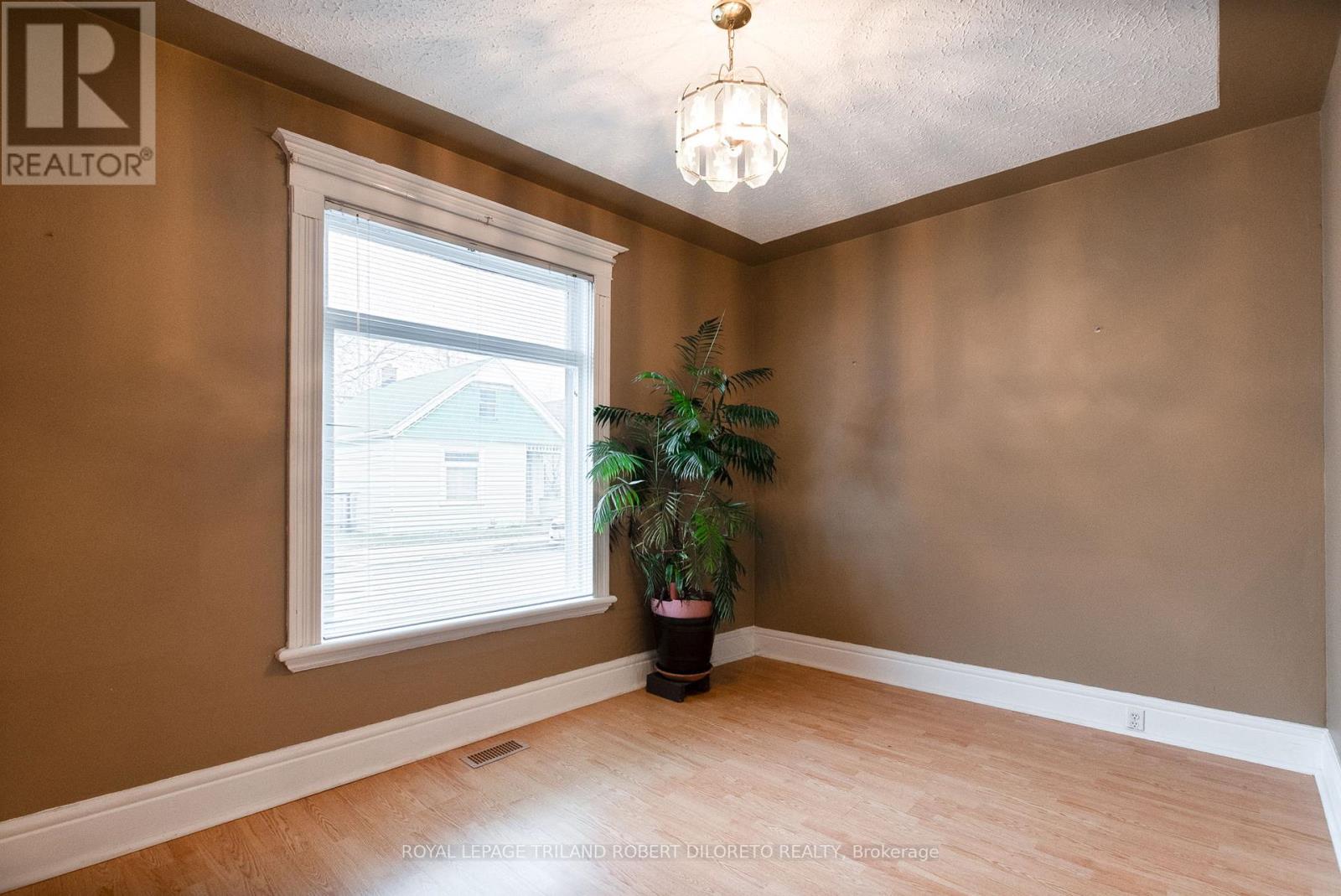 Property at 22 RATHGAR STREET image 5